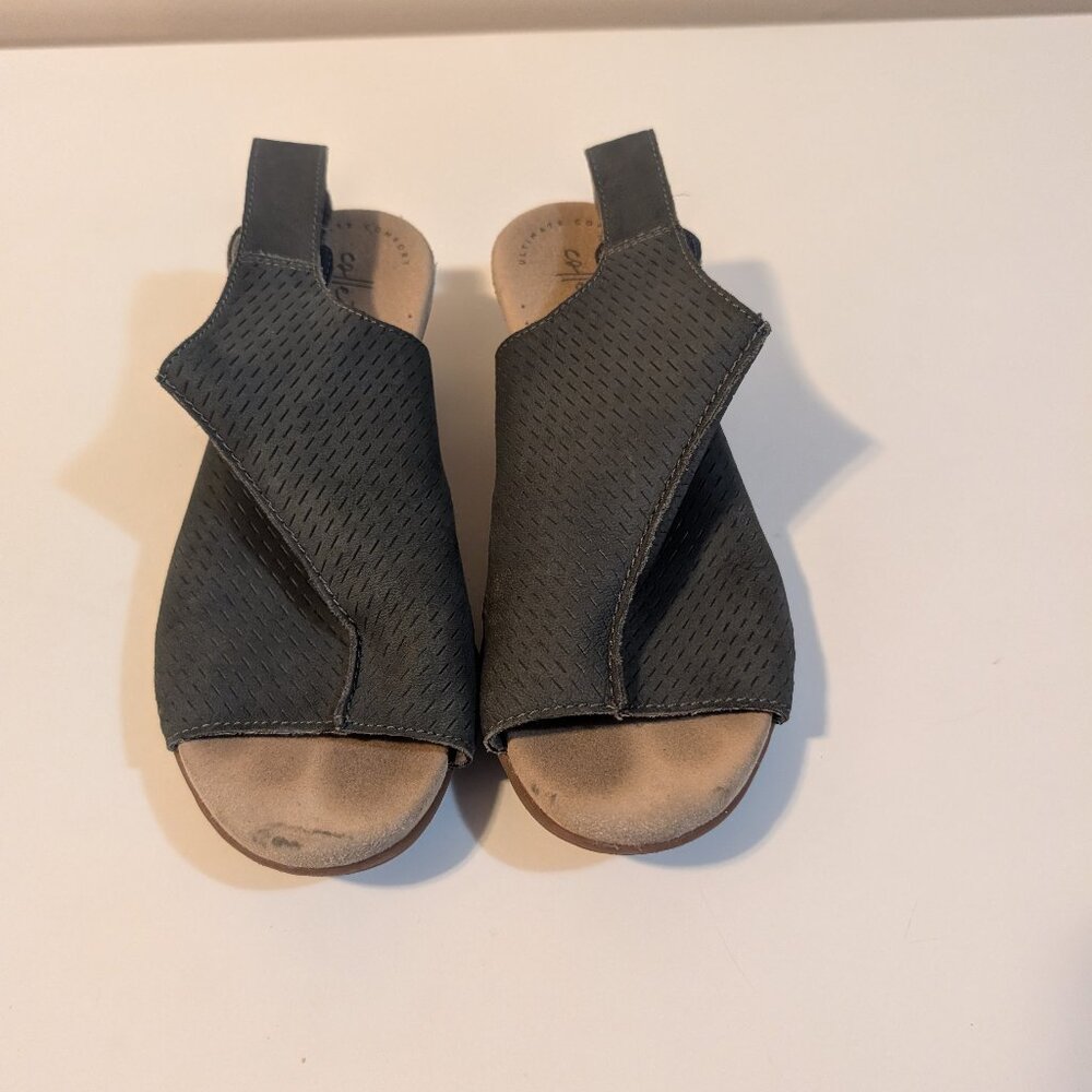 Womens slingback sandals, size 6.5